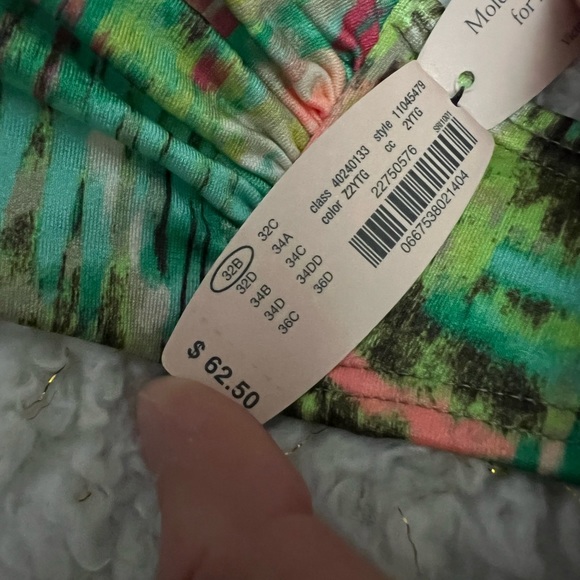 Victoria Secret Bathing Suit - Picture 4 of 4